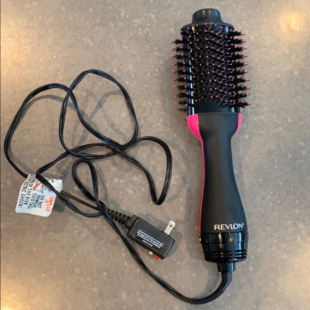 Revlon blow drier brush